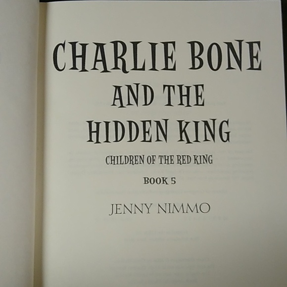 Charlie Bone Hidden King Book 5 Junior Fantasy Fiction Children's Chapter - Picture 6 of 10